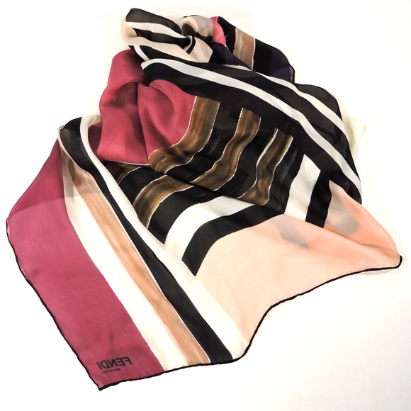 FENDI 🇮🇹 WOMEN'S 100% SILK RED FASHION SCARF - Picture 2 of 4